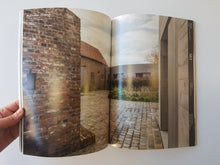 Load image into Gallery viewer, a+u 583 19:04 Coussée & Goris